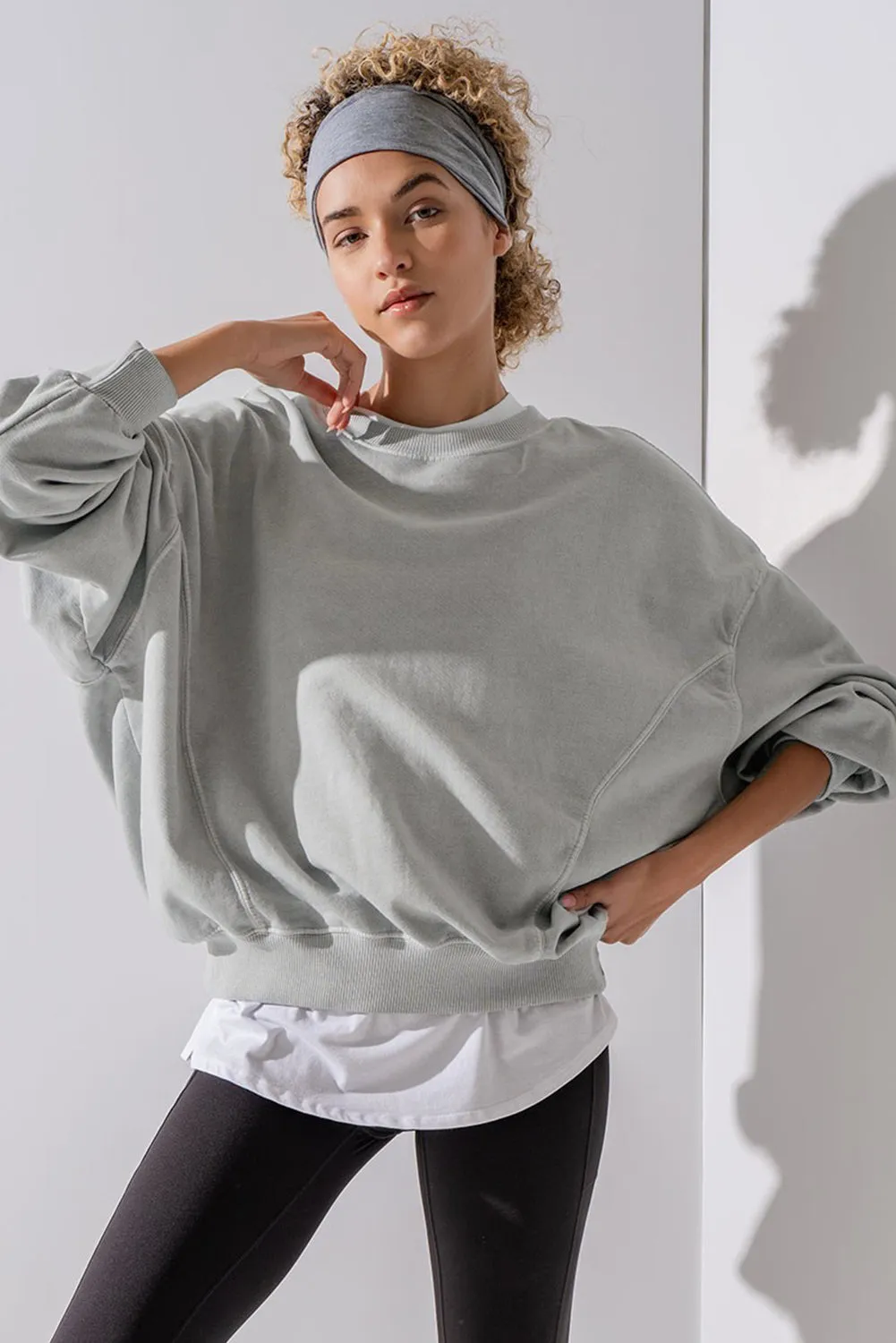 Chic Exposed Seam Batwing Sleeve Drop Shoulder Sweatshirt