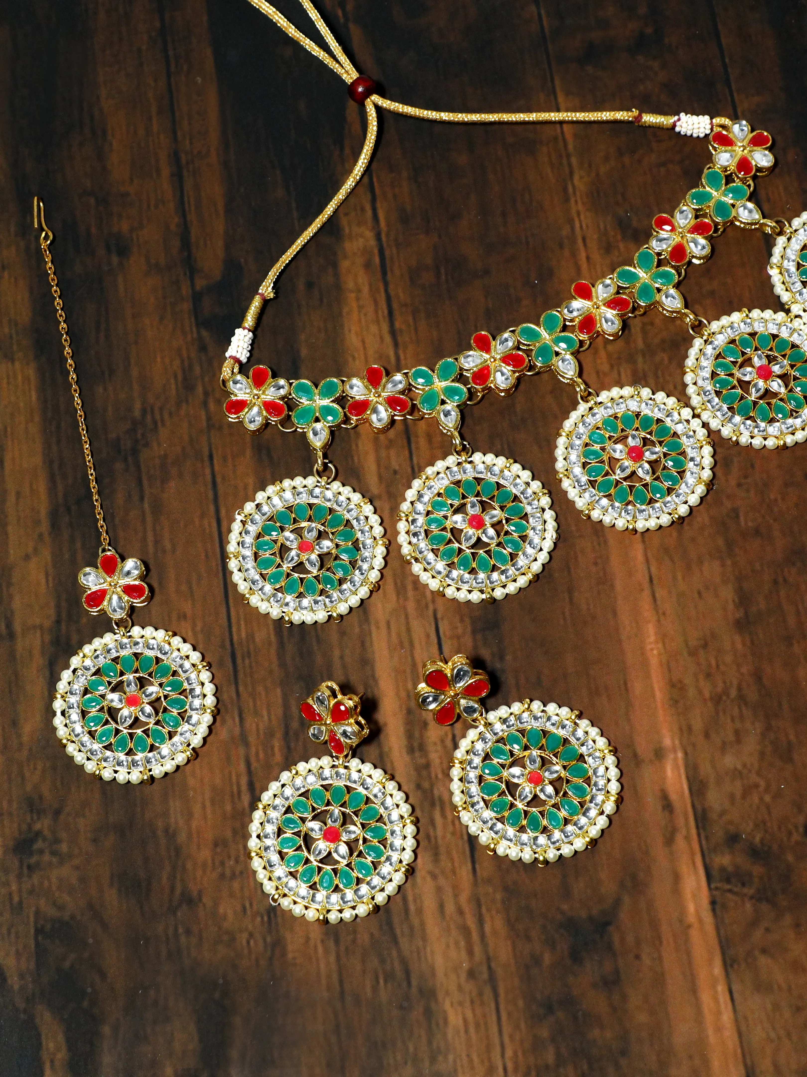 Green and Red Kundan Choker Necklace Set