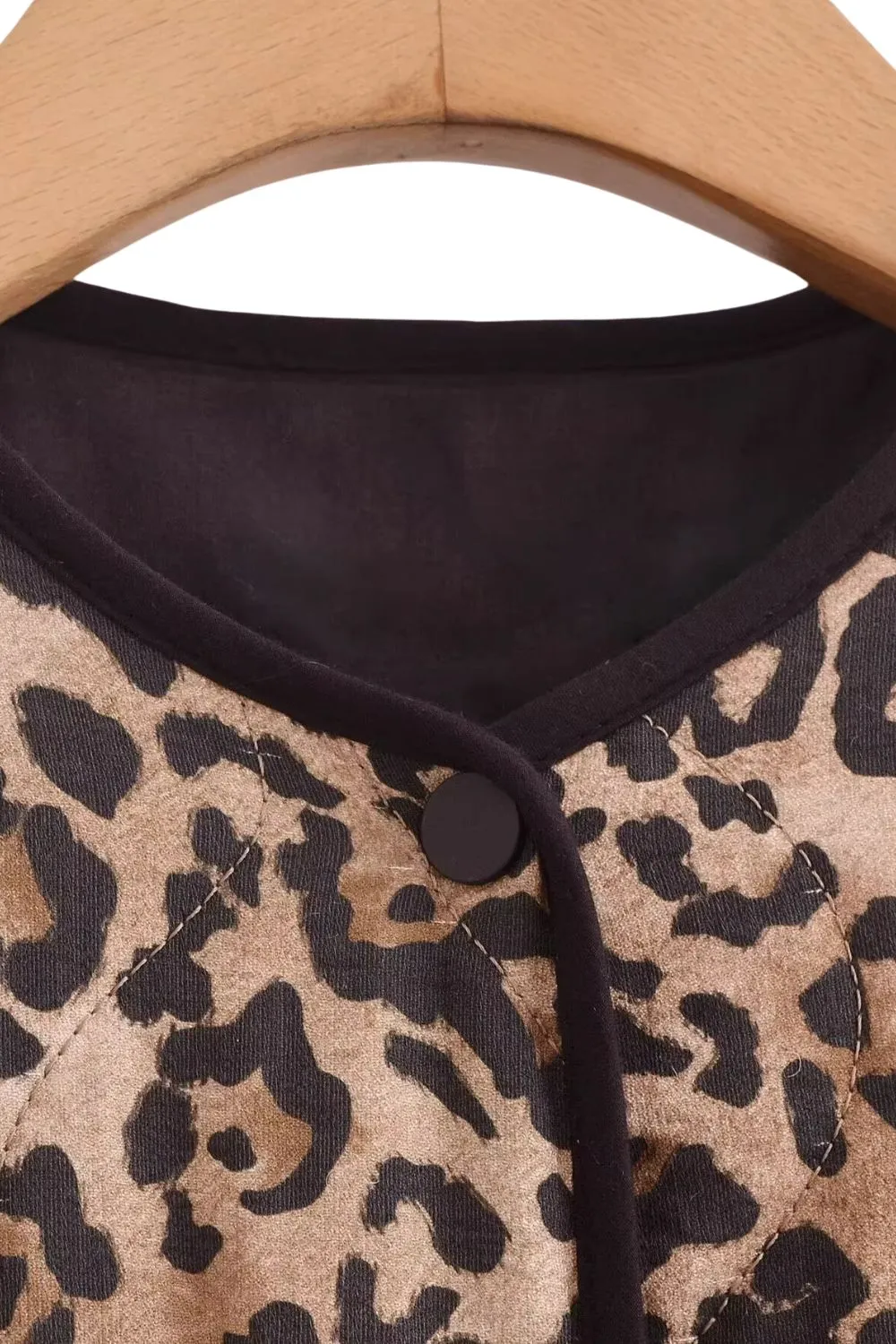 'Pamela' Leopard Print Round-Neck Casual Jacket