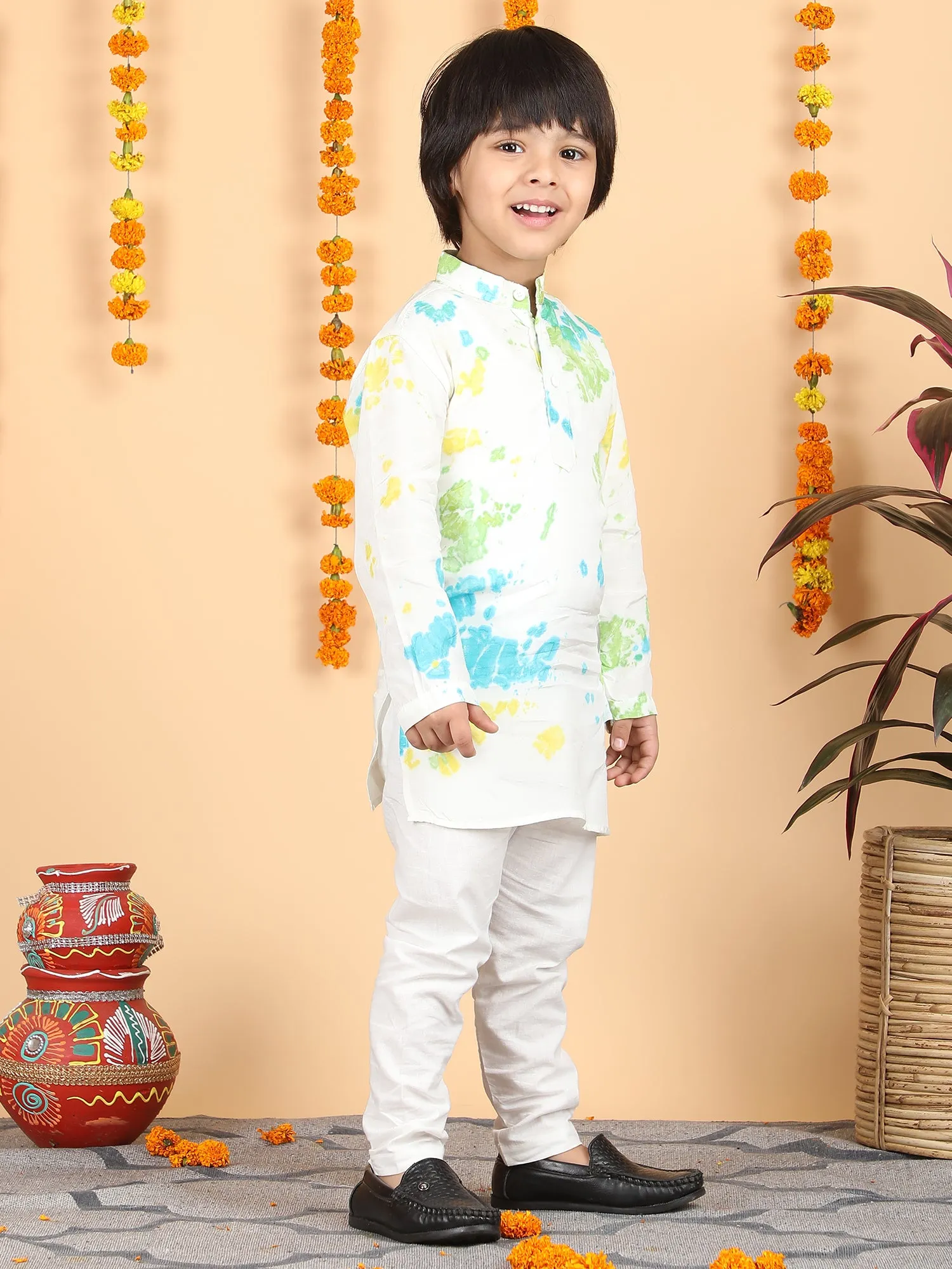 Polka Tots Full Sleeve Splash print Ethnic Kurta Pyjama Set - Multicolor